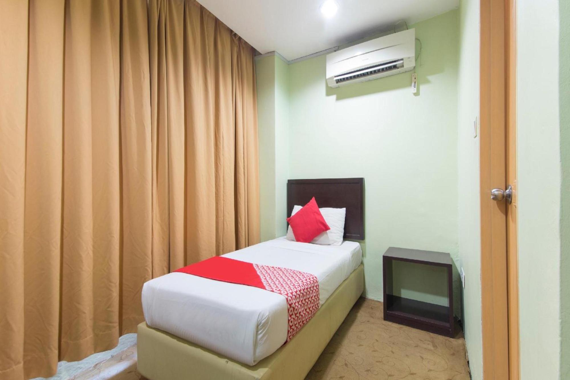 Amani Hotel Kampong Sungai Ramal Dalam Exterior photo