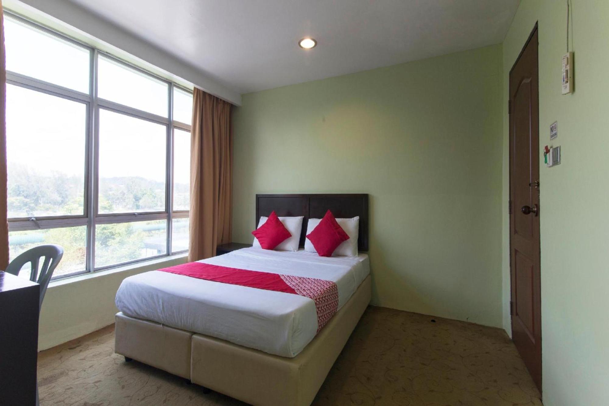 Amani Hotel Kampong Sungai Ramal Dalam Exterior photo